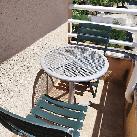 Lucija Brodarica (Sibenik-Knin)