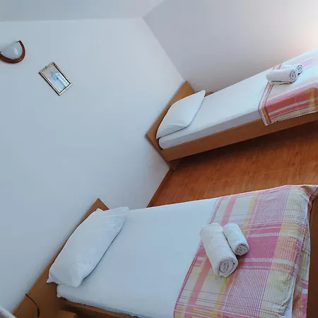 Apartmán Lucija *