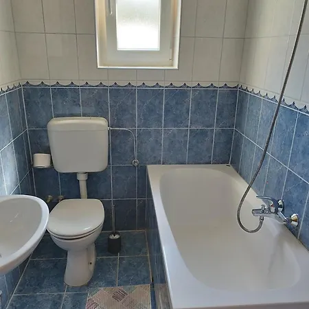 Lucija Apartment